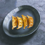 13. Dybstegt gyoza (4 stk.)