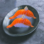 20. Laks med hvidløg (1 stk.)